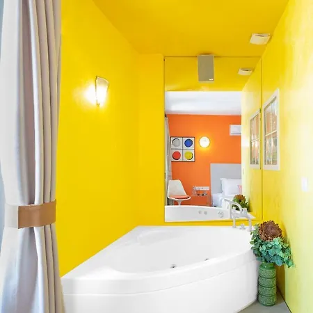 Pop Hotell 5*